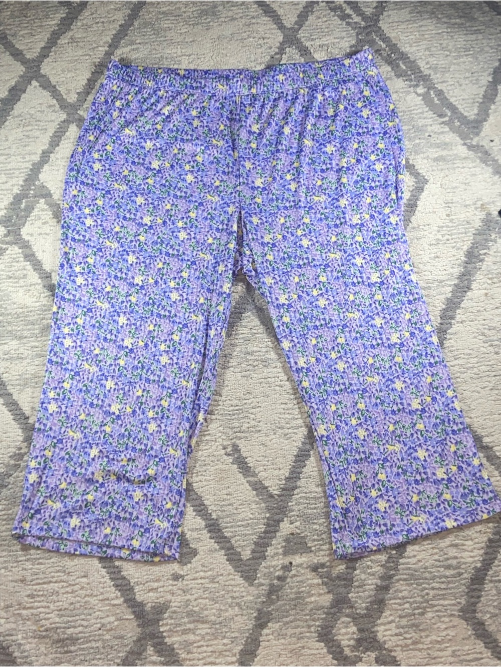 Carisma Lavender Floral Capri Sleep Pants